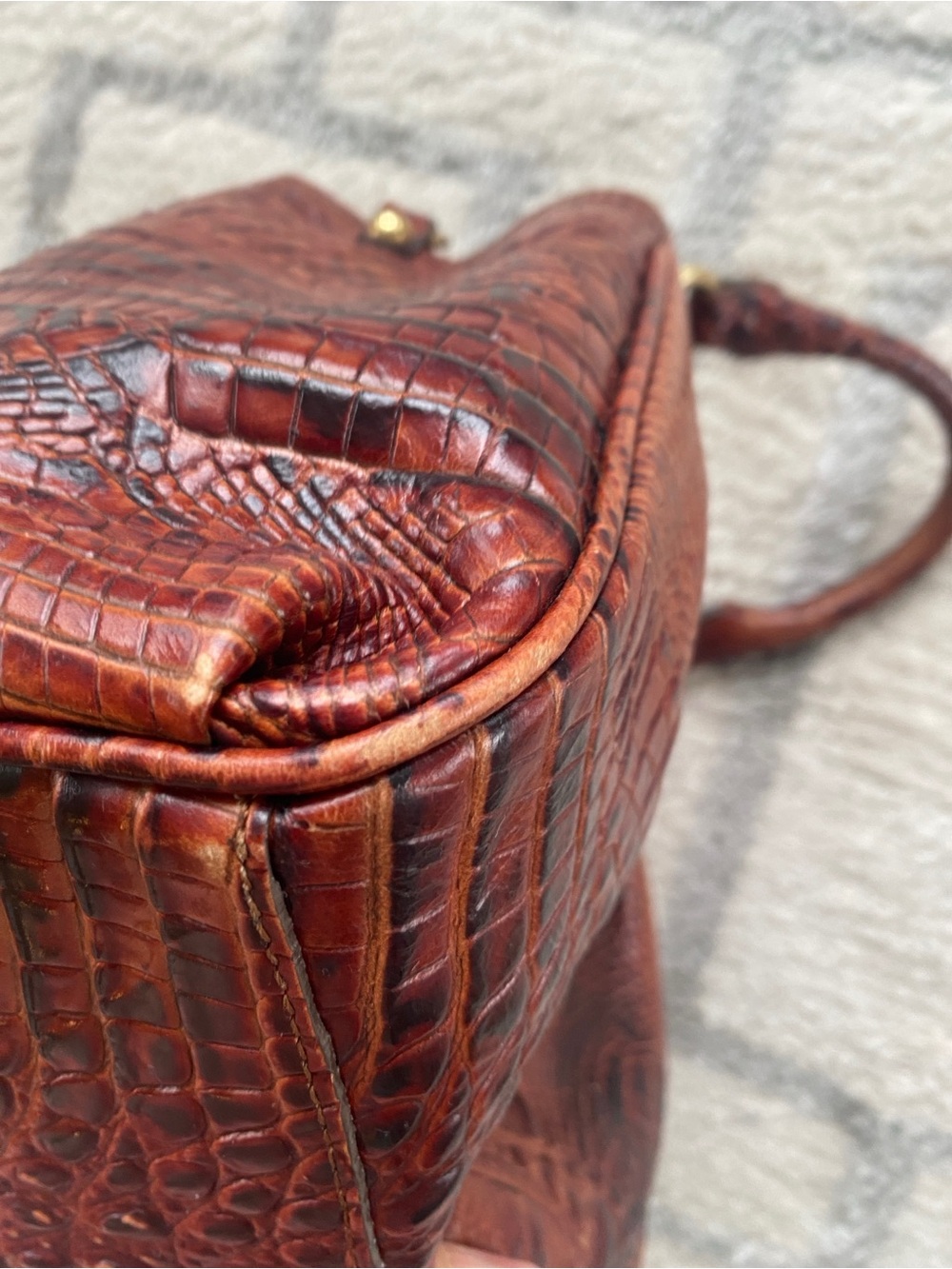 Brahmin Elisa Pecan Croc Embossed Melbourne Leather Handbag with Crossbody Strap - Picture 8 of 11